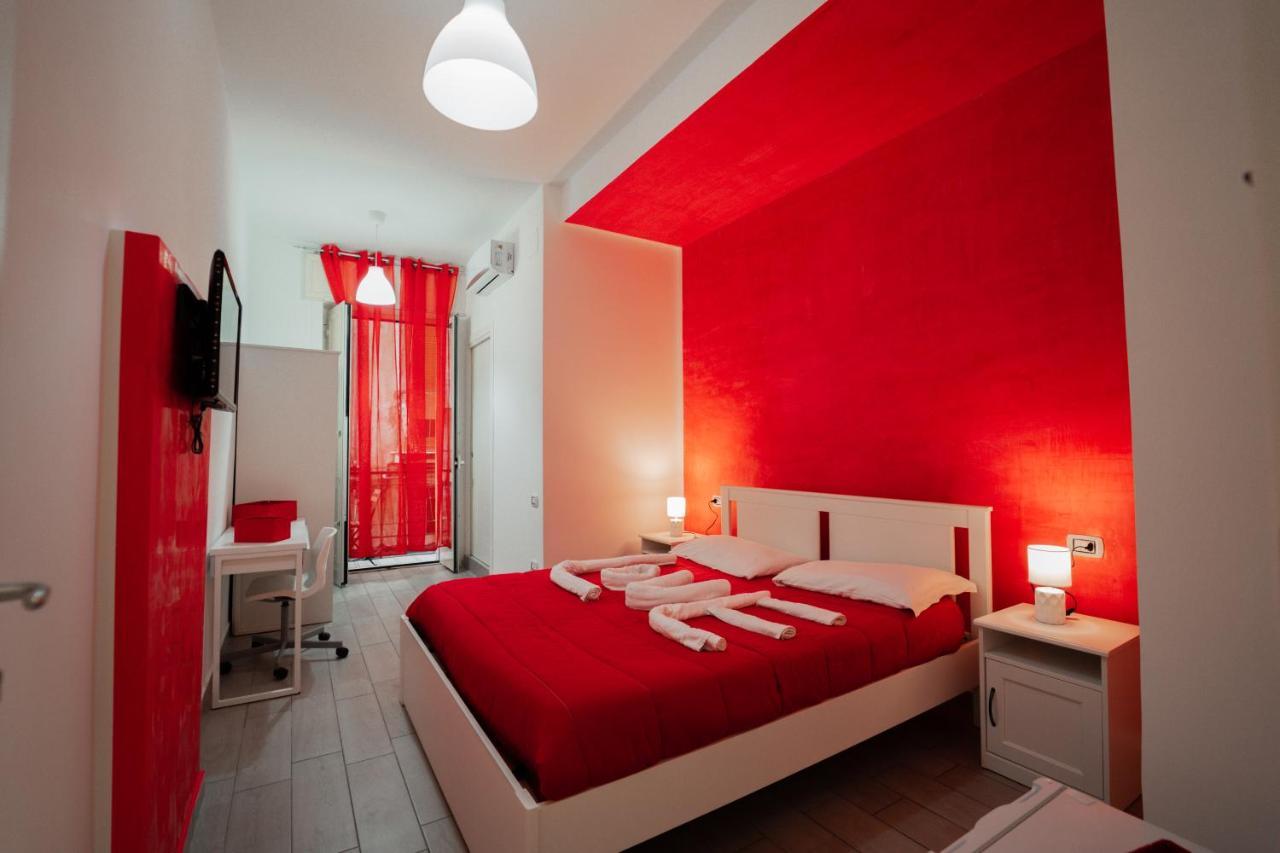 O Vic' Stritt' Hotel Naples Luaran gambar