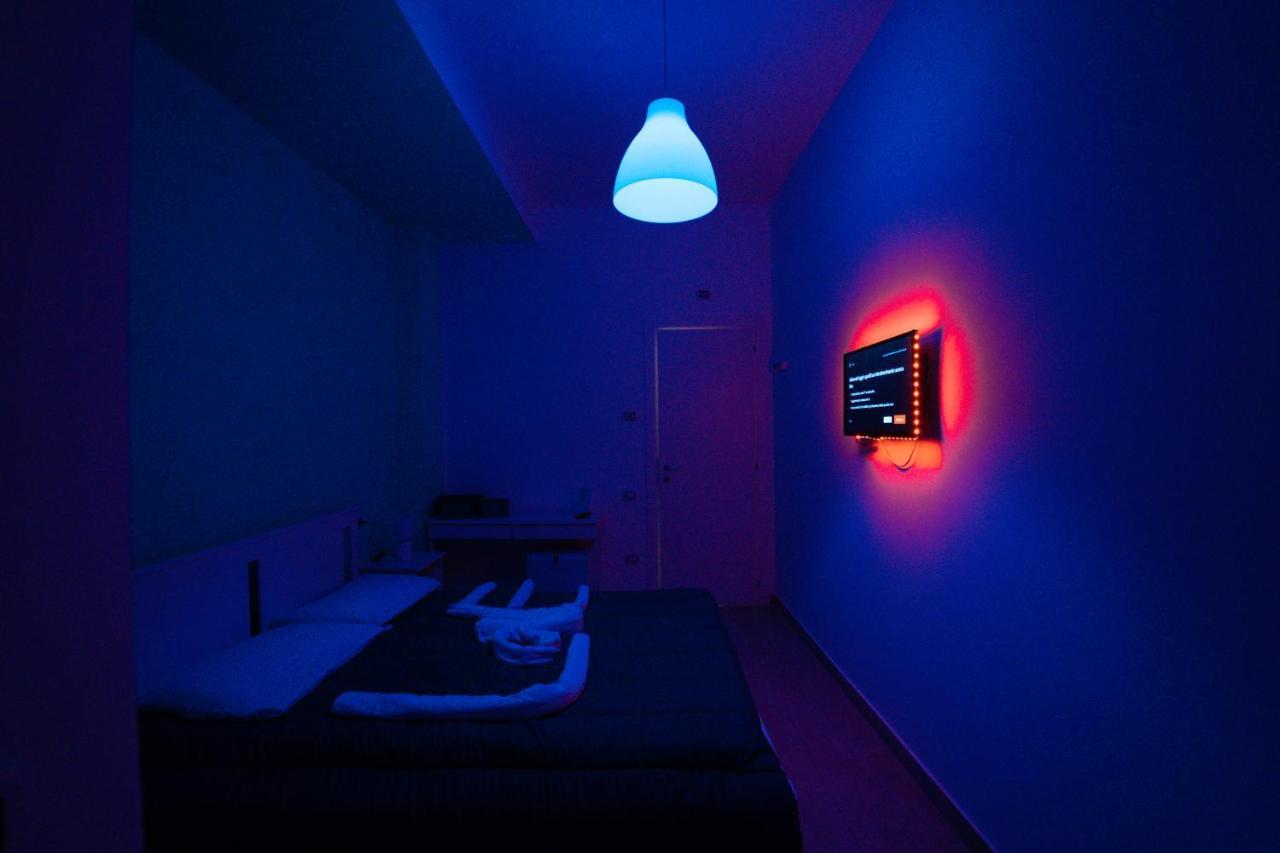 O Vic' Stritt' Hotel Naples Luaran gambar