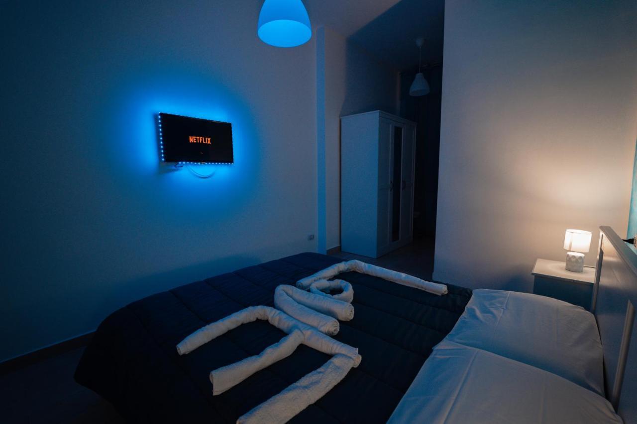 O Vic' Stritt' Hotel Naples Luaran gambar