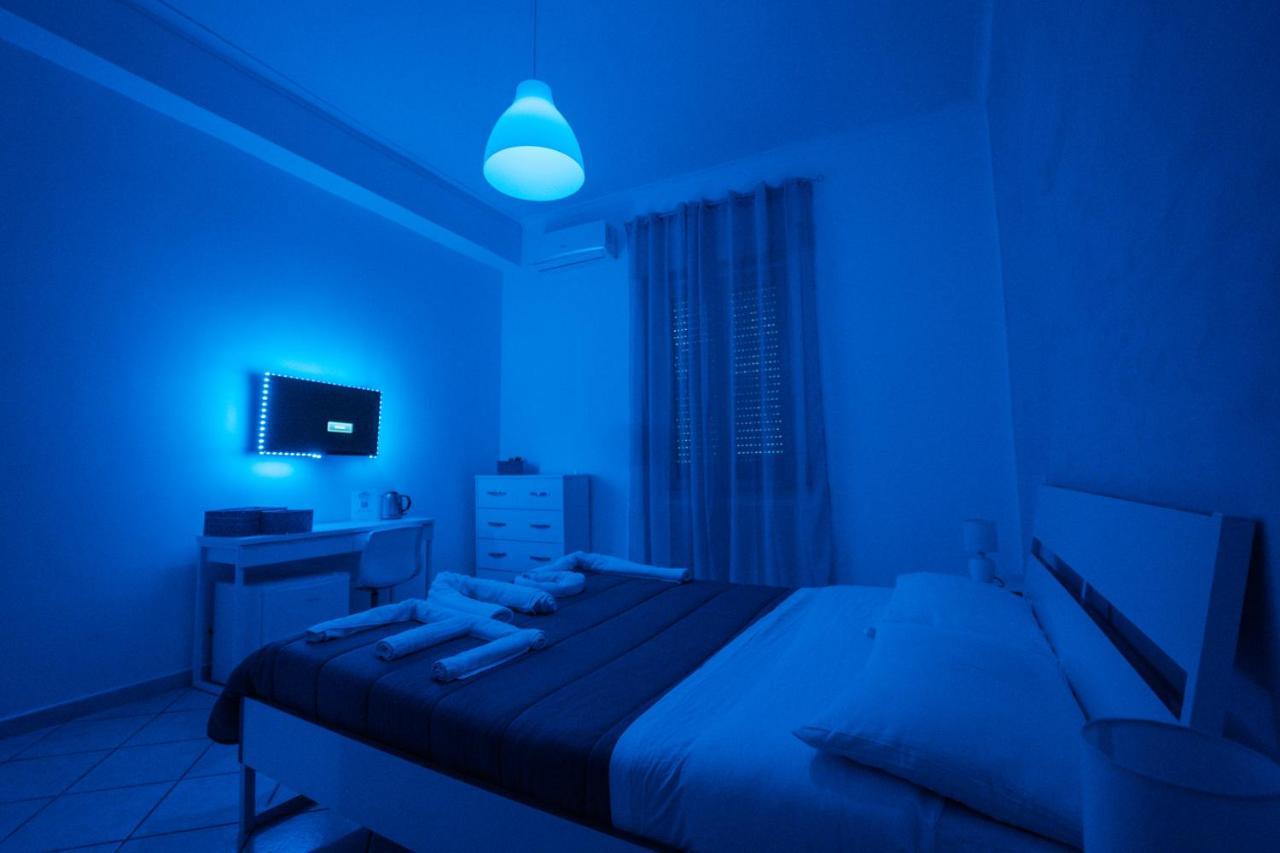 O Vic' Stritt' Hotel Naples Luaran gambar