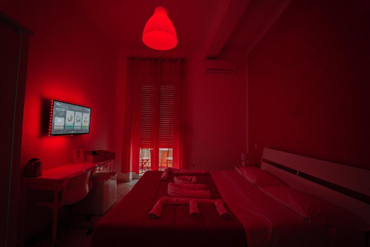 O Vic' Stritt' Hotel Naples Luaran gambar