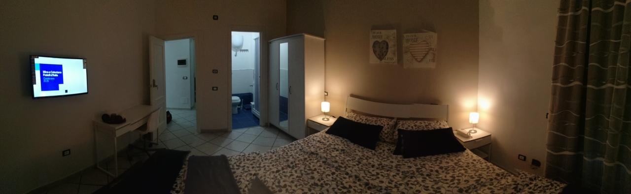 O Vic' Stritt' Hotel Naples Luaran gambar